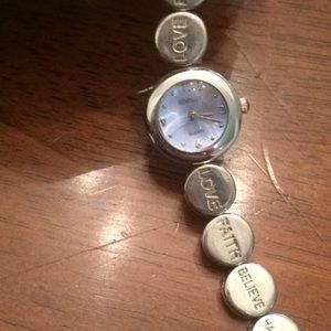 Rumors watch with blue face